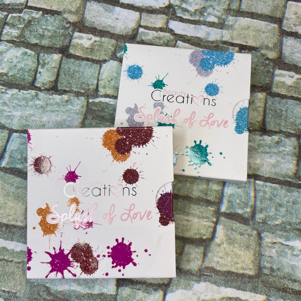 Splash of LOVE 💗 SET of 2 Mini Glitter palette